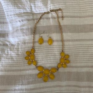 Necklace & Earrings | Yellow & Gold